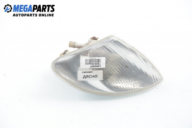 Мигач за Renault Megane I Hatchback (08.1995 - 12.2004), хечбек, позиция: дясна