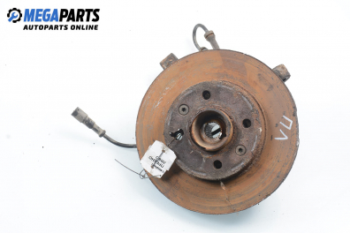 Шенкел главина за Renault Megane I Hatchback (08.1995 - 12.2004), позиция: предна, лява