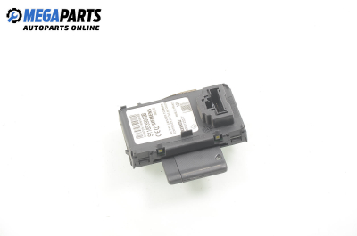 Четец с карта за Renault Scenic II Minivan (06.2003 - 07.2010), № Siemens S118539002B