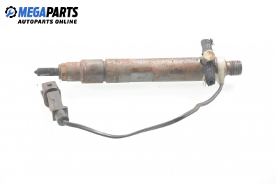 Умна дюза за Volkswagen Passat Sedan B5 (08.1996 - 12.2001) 1.9 TDI, 110 к.с., № 0 281 302 015