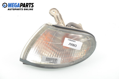 Мигач за Hyundai Lantra I Sedan (10.1990 - 11.1995), седан, позиция: лява