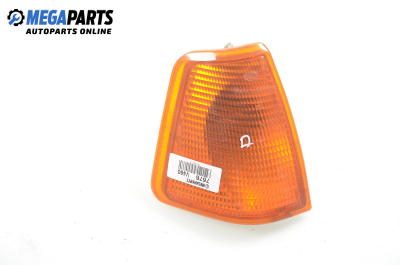 Мигач за Volvo 460 Sedan (09.1988 - 07.1996), седан, позиция: дясна