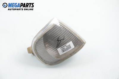 Мигач за Skoda Felicia II Hatchback (01.1998 - 06.2001), хечбек, позиция: дясна