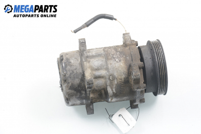 Компресор климатик за Renault Megane I Hatchback (08.1995 - 12.2004) 2.0 i (BA0G), 114 к.с.