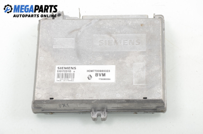 Компютър двигател за Renault Espace II Minivan (01.1991 - 12.1996) 2.0 (J636), 103 к.с., № Siemens S101723113 В