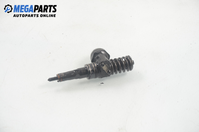 Дюза дизел за Volkswagen Golf V Hatchback (10.2003 - 02.2009) 1.9 TDI, 105 к.с., № 038 130 073 AG