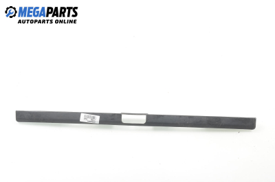 Лайсна заден капак за Volkswagen Golf III Hatchback (08.1991 - 07.1998), позиция: задна