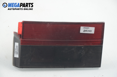Вътрешен стоп за Seat Toledo I Sedan (01.1991 - 10.1999), хечбек, позиция: дясна, Hella