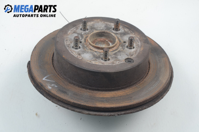 Шенкел главина за Toyota Corolla Verso II (03.2004 - 04.2009), позиция: задна, лява