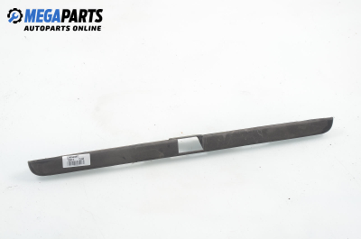 Лайсна заден капак за Volkswagen Golf II Hatchback (08.1983 - 12.1992), позиция: задна