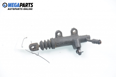 Долна помпа за съединител за Hyundai Sonata IV Sedan (03.1998 - 12.2005)