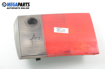 Вътрешен стоп за Audi 80 Sedan B4 (09.1991 - 12.1994), седан, позиция: дясна