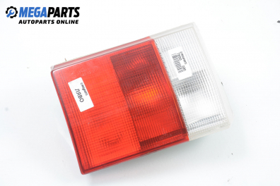 Вътрешен стоп за Audi 80 Sedan B3 (06.1986 - 10.1991), седан, позиция: лява