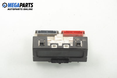 Дисплей за Renault Megane Scenic (10.1996 - 12.2001)