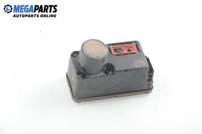 Вакуум помпа за централно заключване за Volkswagen Polo Hatchback II (10.1994 - 10.1999), 4+1 вр.