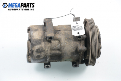 Компресор климатик за Renault Safrane I Sedan (04.1992 - 10.1997) 2.2 (B541), 107 к.с.