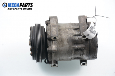 Компресор климатик за Renault Clio II Hatchback (09.1998 - 09.2005) 1.6 (B/CB0D), 90 к.с.