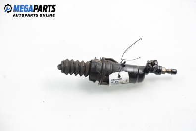 Долна помпа за съединител за Citroen C5 I Sedan (03.2001 - 03.2005)