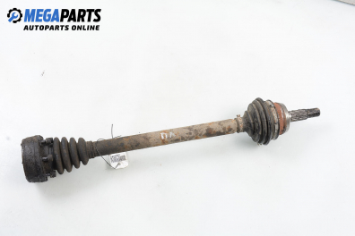 Полуоска за Volkswagen Passat Hatchback B2 (11.1979 - 06.1989) 1.6 D, 54 к.с., позиция: предна, лява