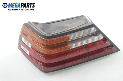 Стоп за Mercedes-Benz 124 Sedan (12.1984 - 06.1993), седан, позиция: лява