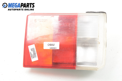 Вътрешен стоп за Audi 80 Sedan B3 (06.1986 - 10.1991), седан, позиция: лява