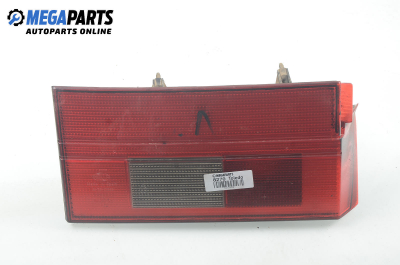 Вътрешен стоп за Seat Toledo I Sedan (01.1991 - 10.1999), хечбек, позиция: лява