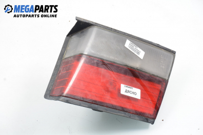 Вътрешен стоп за Nissan Almera I Sedan (07.1995 - 09.2000), седан, позиция: дясна