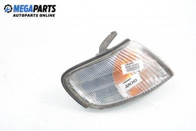 Мигач за Nissan Almera I Sedan (07.1995 - 09.2000), седан, позиция: дясна