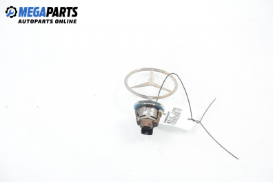 Емблема за Mercedes-Benz C-Class Sedan (W202) (03.1993 - 05.2000), седан