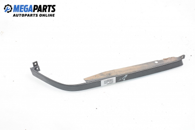 Лайсна под фар за Mercedes-Benz C-Class Sedan (W202) (03.1993 - 05.2000), седан, позиция: дясна