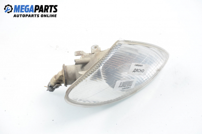 Мигач за Renault Megane I Hatchback (08.1995 - 12.2004), хечбек, позиция: дясна