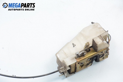 Брава на врата за Ford Fiesta IV Hatchback (08.1995 - 09.2002), позиция: дясна