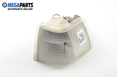 Мигач за Volvo 850 Estate (04.1992 - 10.1997), комби, позиция: лява