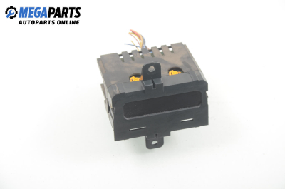 Дисплей за Renault Megane I Hatchback (08.1995 - 12.2004)