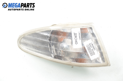 Мигач за Ford Mondeo I Estate (01.1993 - 08.1996), комби, позиция: дясна