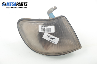 Мигач за Nissan Sunny III Liftback (10.1990 - 10.1995), хечбек, позиция: дясна