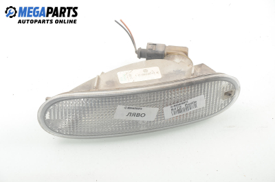 Мигач за Volkswagen New Beetle Coupe (01.1998 - 09.2010), позиция: лява