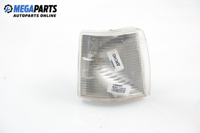 Мигач за Volkswagen Transporter IV Bus (09.1990 - 04.2003), пътнически, позиция: дясна