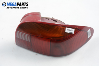 Стоп за Ford Mondeo I Hatchback (02.1993 - 08.1996), хечбек, позиция: дясна