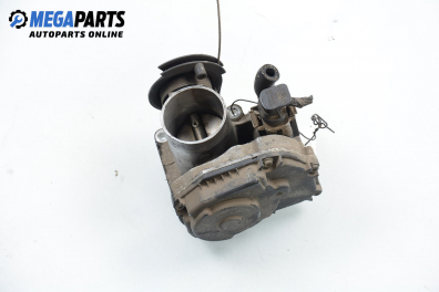 Дроселова клапа за Volkswagen Polo Hatchback II (10.1994 - 10.1999) 75 1.6, 75 к.с.