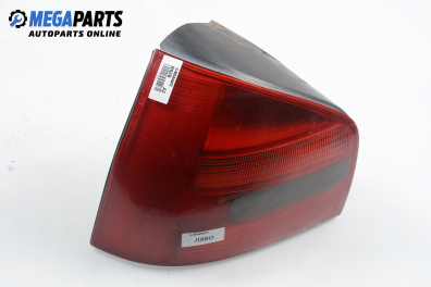 Стоп за Audi A3 Hatchback I (09.1996 - 05.2003), позиция: лява