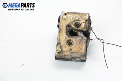 Брава на врата за Volkswagen Passat Variant B3, B4 (02.1988 - 06.1997), позиция: задна, лява