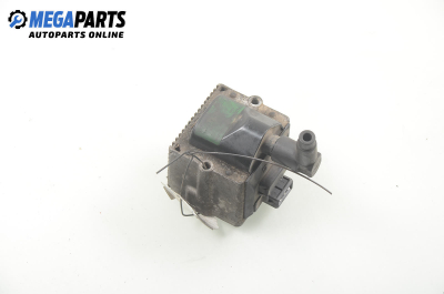 Запалителна бобина за Volkswagen Passat Variant B3, B4 (02.1988 - 06.1997) 1.8, 90 к.с.