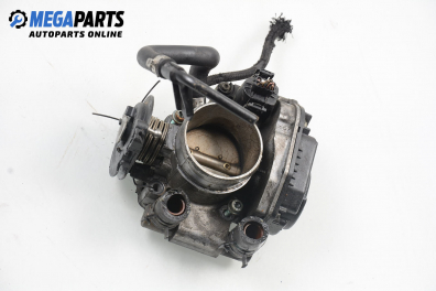 Дроселова клапа за Volkswagen Passat Sedan B5 (08.1996 - 12.2001) 1.8, 125 к.с.