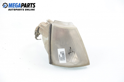 Мигач за Renault Clio I Hatchback (05.1990 - 09.1998), позиция: дясна