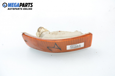 Мигач за Audi 90 Sedan B3 (04.1987 - 09.1991), седан, позиция: дясна