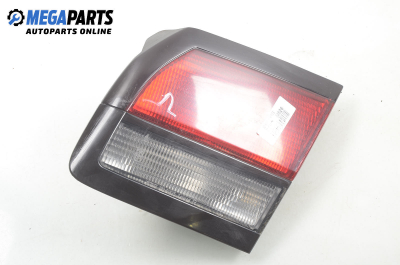 Вътрешен стоп за Mazda 626 V Hatchback (05.1997 - 10.2002), хечбек, позиция: дясна