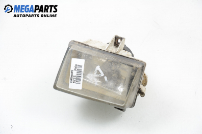 Халоген за Volkswagen Polo Hatchback II (10.1994 - 10.1999), позиция: дясна