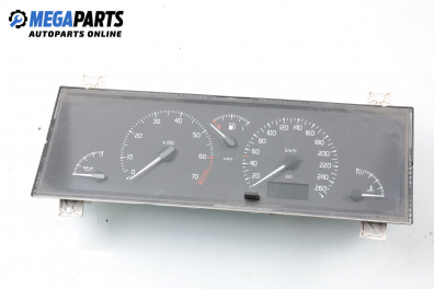 Километраж за Renault Safrane II Sedan (07.1996 - 12.2000) 2.0 16V (B54L), 136 к.с.