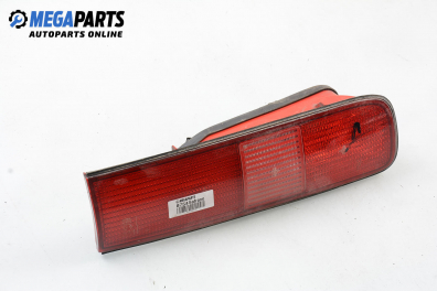 Вътрешен стоп за Renault Safrane II Sedan (07.1996 - 12.2000), позиция: дясна